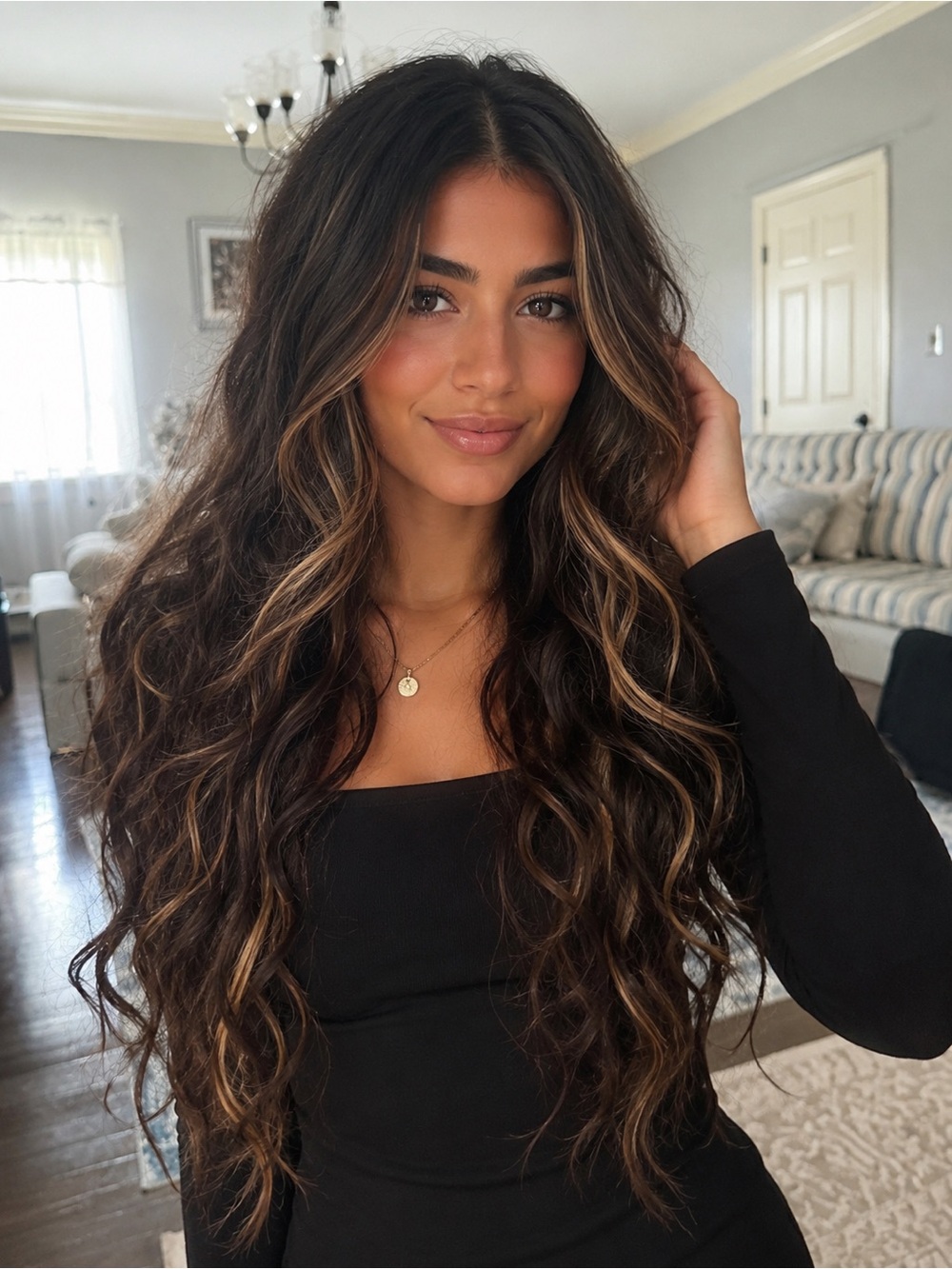 Luxurious Long Wavy Hair Extensions in Clip Dark Brown Blonde Highlights 20